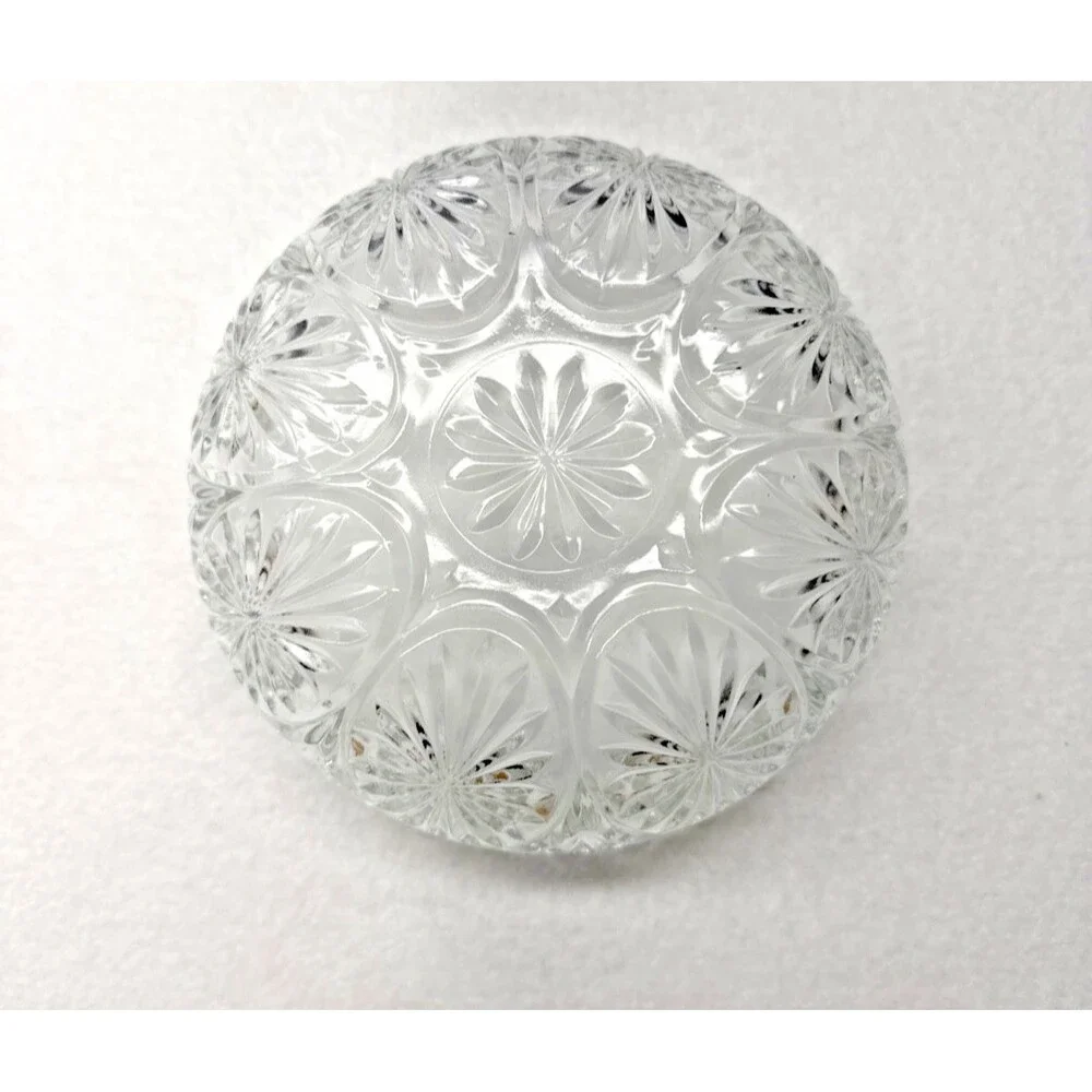 Anchor Hocking Medallion Clear Glass Serving Bowl Scalloped Pressed Vintage